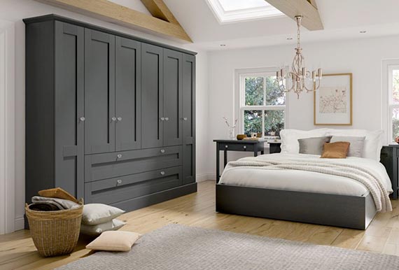 Fenwick style legno graphite fitted bedroom Image
