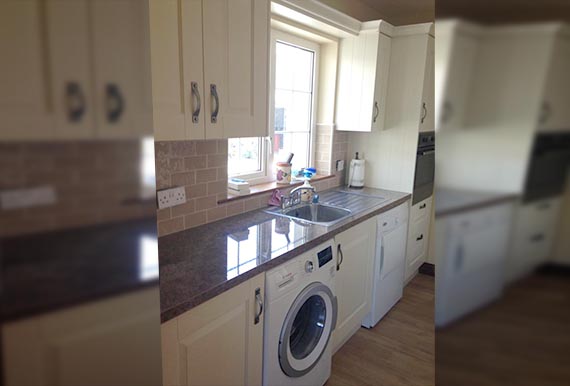 Ivory Kitchen with flecked style worktops