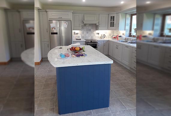 Light Grey fitted Kitchen Image